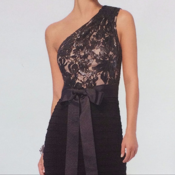 Cache Evening Dress - Picture 1 of 3